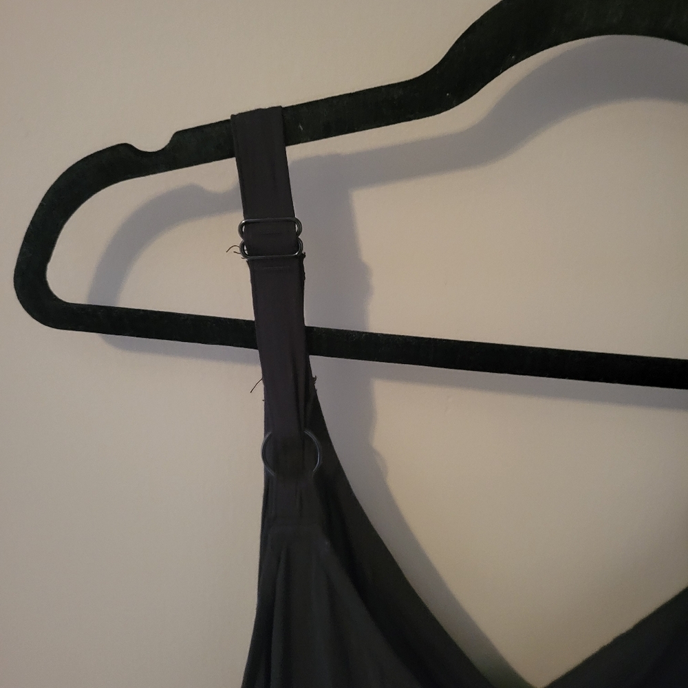 Torrid Sophie Black Sleeveless Top Size 2 - Picture 5 of 9